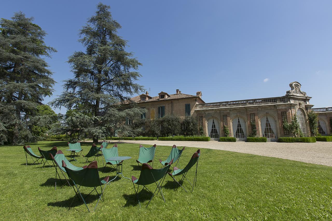 Marchesi Alfieri - Cantine E Ospitalita San Martino Alfieri Ngoại thất bức ảnh